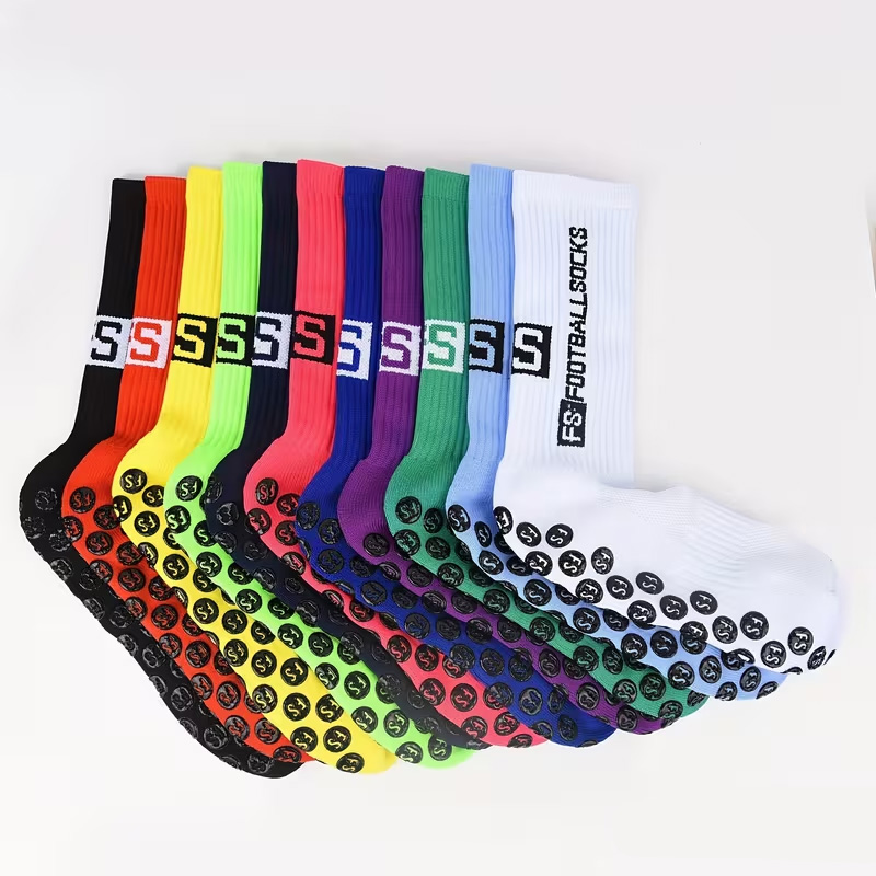 1 Pair Grippy Sports Crew Sock - Sports Socks review and price